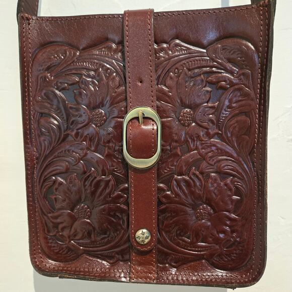 Patricia Nash Venezia Tooled Crossbody Pouch Messenger Bag in British Tan - Picture 3 of 14